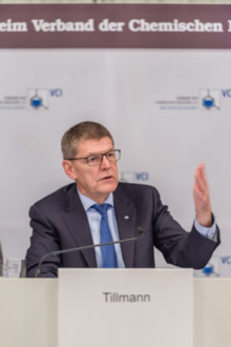 Foto: VCI VCI-Hauptgeschäftsführer Utz Tillmann