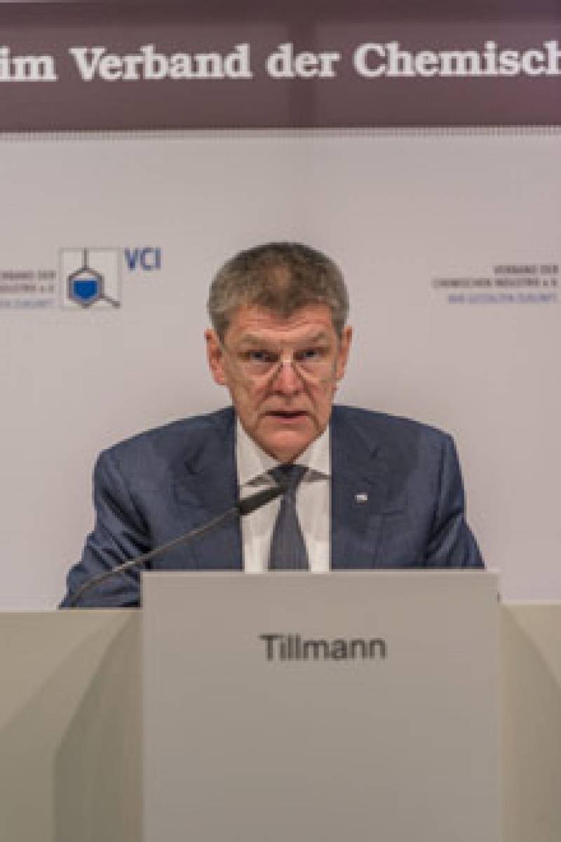 VCI-Hauptgeschäftsführer Utz Tillmann